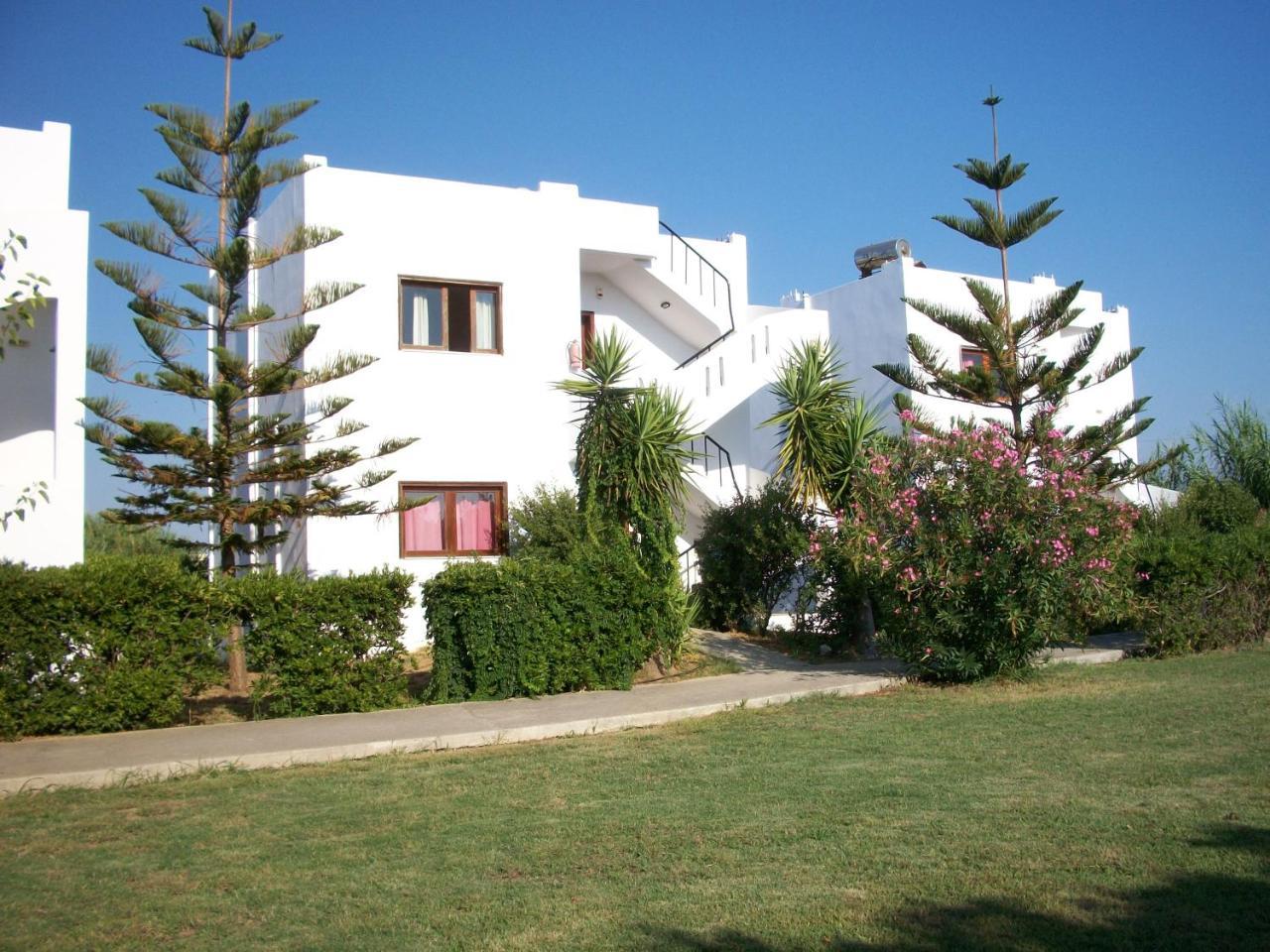 San Antonio Apartments Kolymbari Exterior photo